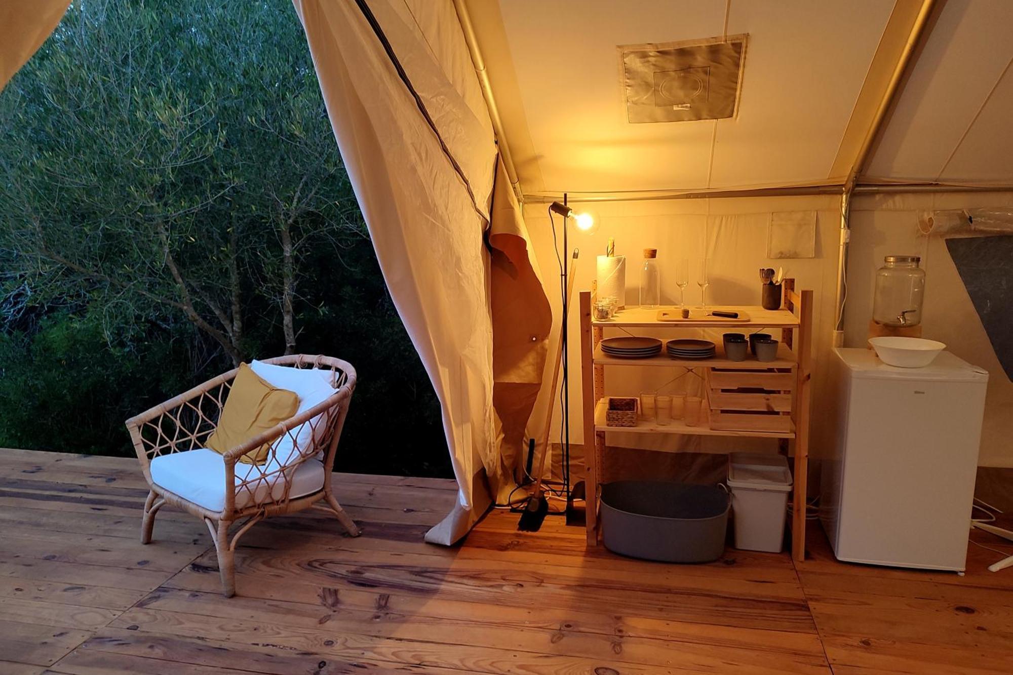 Tranquilo Glamping Hotel Hozanejos Bilik gambar