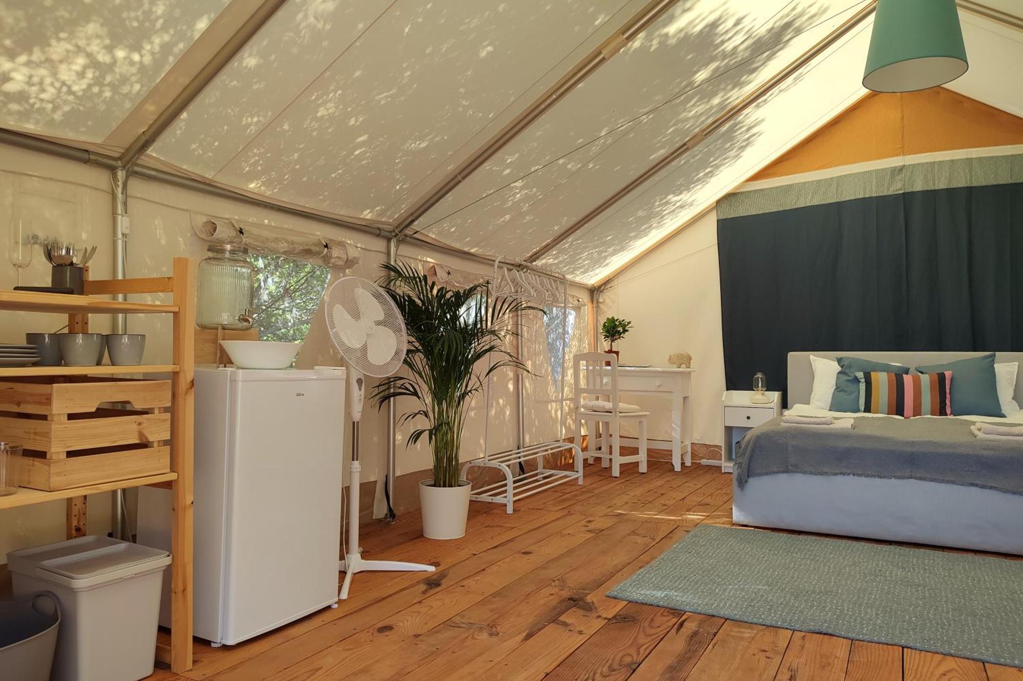 Tranquilo Glamping Hotel Hozanejos Bilik gambar